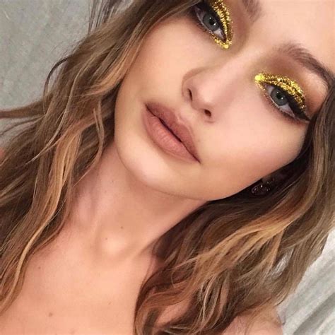 gigi hadid gold maybelline eyeshadow tutorial