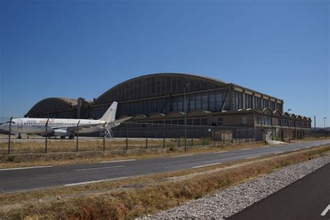 Hangar De Laéroport De Marignane Marignane 1952 Structurae