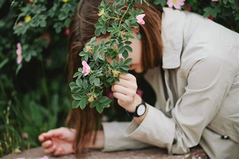 11 dating things every introvert needs to know