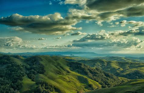 Download Horizon Cloud Green Mountain Nature Landscape Hd Wallpaper