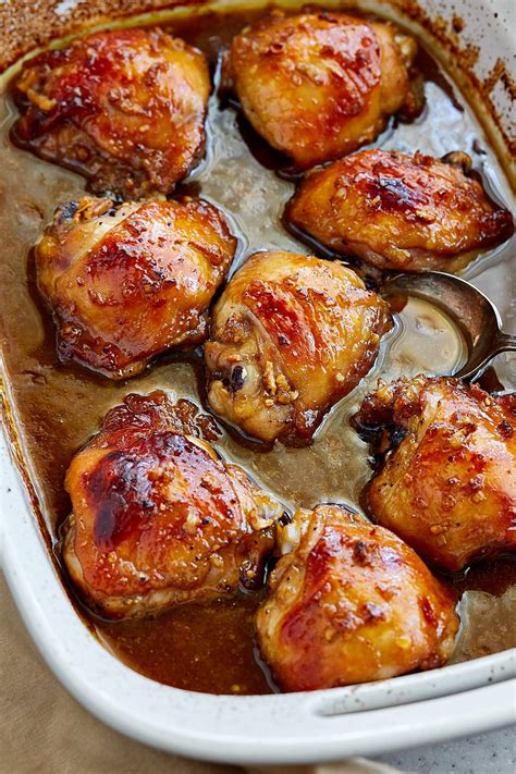This brown meat contains slightly more fat than chicken breast. Killer Chicken Thigh Marinade | Barbara O'Toole | Copy Me That