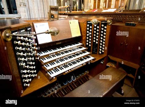 1911 Harrison And Harrison Organ Console In St Mary Redcliffe Church