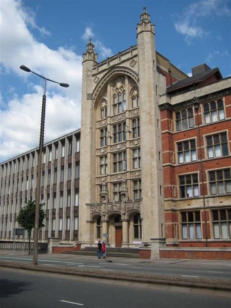 Visiting The Queens Buildings Tower Cardiff University Cardiff