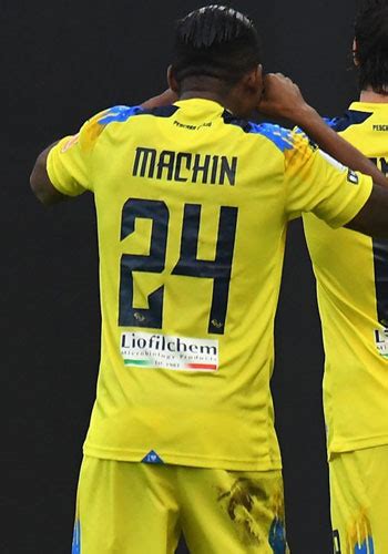 The club was founded in 1999 as d'angelantonio c5. Free Football Fonts: Pescara Calcio 2019/2020 Errea Font