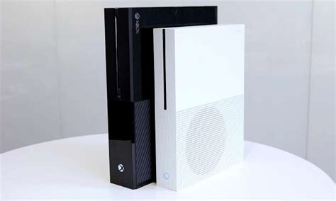 Xbox One Vs Xbox One S Which Should You Buy Toms Guide