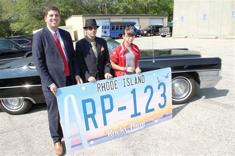Three Designs Melded For Rocky Point License Plate Cranston Herald