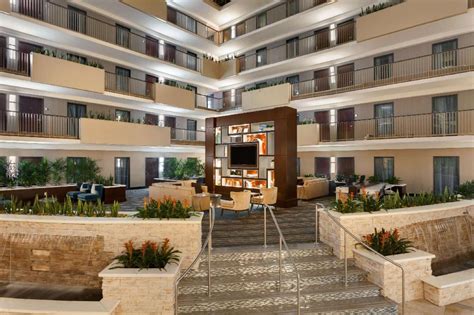 Embassy Suites By Hilton Atlanta Airport Hotel Atlanta Ga Deals Photos And Reviews
