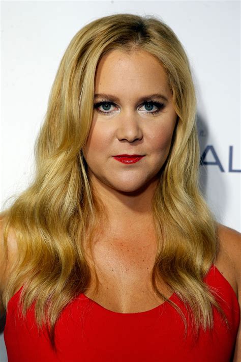 Amy Schumer Wore Red Lipstick For The First Time And It Was Amazing