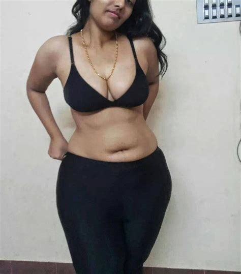 Hot Indian Aunties Hot Poses With Navel Armpits Show And Cleavage Part