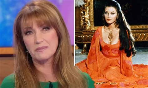 Jane Seymour Bond Girl In Admission About Her Live And Let Die Role It S So Wrong Celebrity