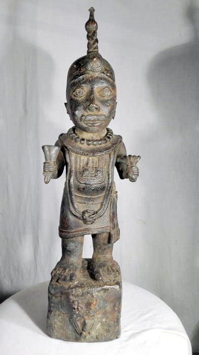 Statue En Bronze Dafrique Oni Ife Royaume De Benin Catawiki