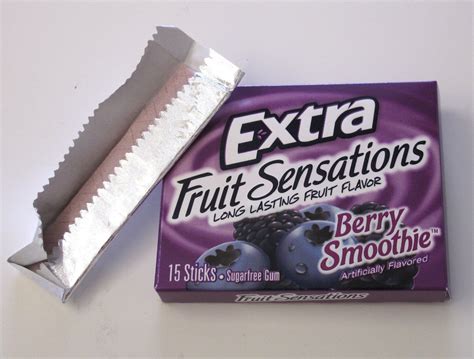 extra-fruit-sensations-berry-smoothie-gum-flavors,-extra-gum-flavors,-extra-chewing-gum