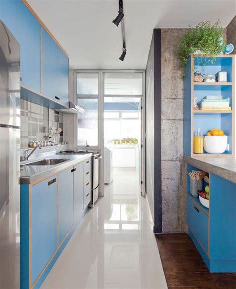 And just like on a ship, limited space is often the cause of a tight and narrow kitchen layout. Top 5, Long Narrow Modern Kitchen Ideas for Your Tiny ...