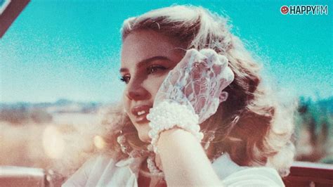 ‘chemtrails Over The Country Club De Lana Del Rey Letra En Español