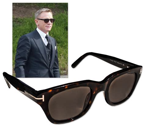 lot detail daniel craig worn sunglasses as james bond in spectre tom ford designer