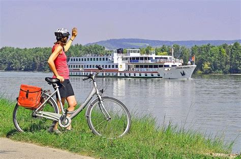 Boat And Bike Tour Danube Experience