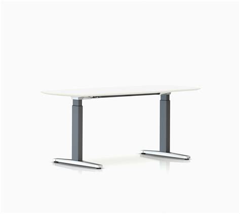 Renew Executive Sit To Stand Desk Herman Miller Sit To Stand Sit Desk