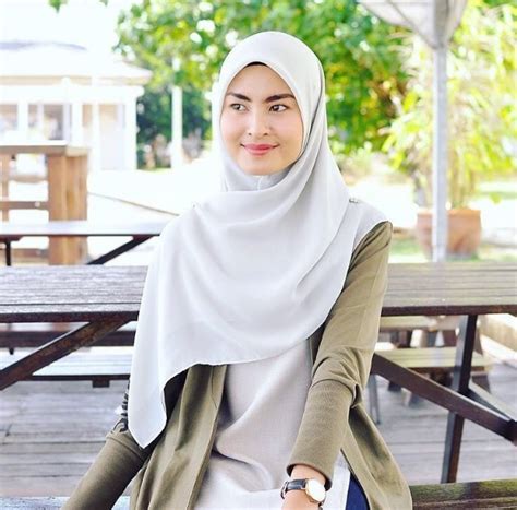 Follow me on media social! Peminat Puji Gandingan Wany Hasrita , Tajul Persis Achik ...