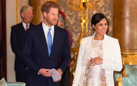 英国梅根王妃诞下男婴 系英国王位第7顺位继承人凤凰网