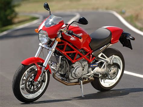 Some stock parts will be included that aren't seen in the walk around. DUCATI Monster S2R 1000 specs - 2007, 2008 - autoevolution