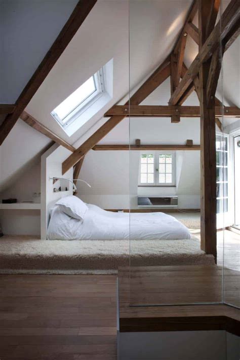 Your first impulse might be to think of the sloped ceiling and small space of an attic bedroom as a minus, but instead, embrace its benefits. 33 Stunning master bedroom retreats with vaulted ceilings