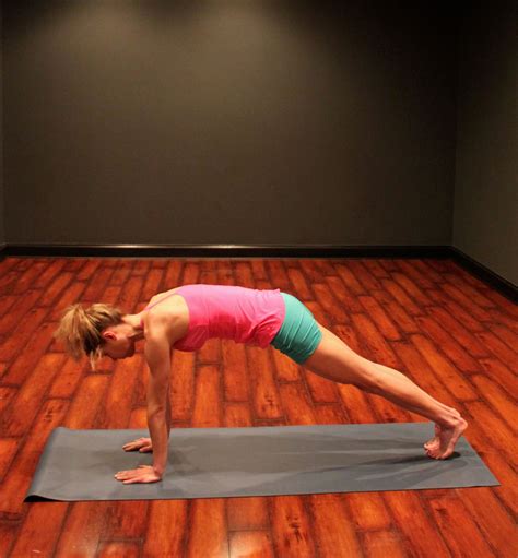 Top 5 Fit Chic Yoga Poses For Awesome Abs Fit Chic