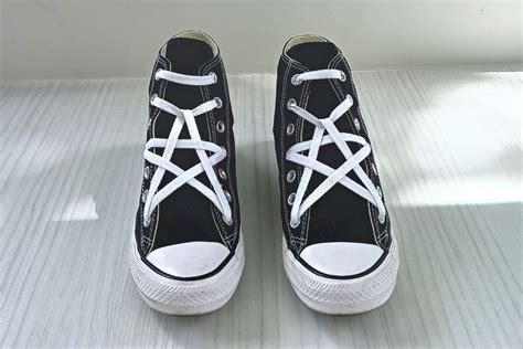 Star Lacing Shoes Easy Tutorial With Photos Wearably Weird Shoe
