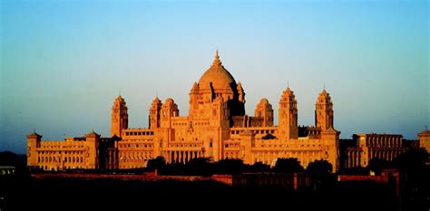 7 Most Luxurious Palaces In India Luxury Vacation Palace Luxury