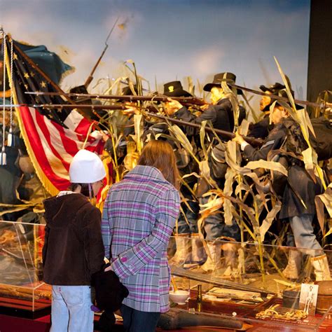 Learning And Research Wisconsin Veterans Museum