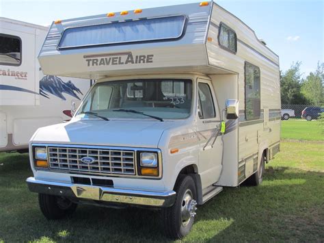 1986 Ford Class C Travelaire Motorhome
