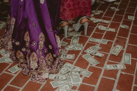 Wedding Money Dance Moves Youll Def Want To Try