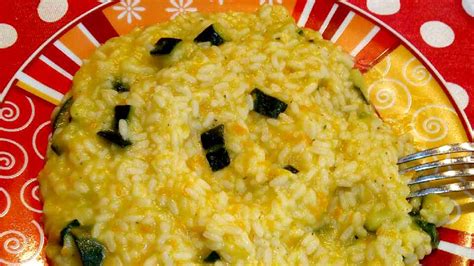 Risotto zucchine e salsiccia bimby, foto e ricetta di simona d. Risotto zucchine, patate e carote - Ricette Bimby