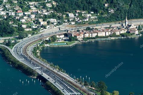 Tripadvisor has 964 reviews of bissone hotels, attractions, and restaurants making it your bissone tourism: A aldeia de Bissone no lago Lugano — Fotografias de Stock ...