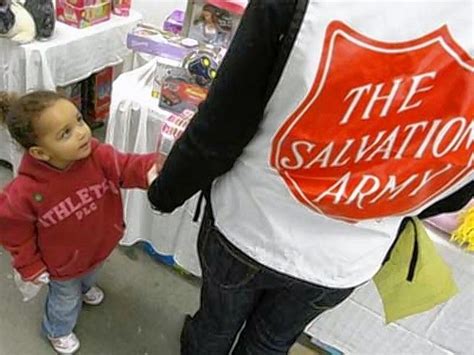 Mchenry County Salvation Army Raises 217000 In Red Kettle Campaign