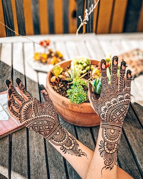 30 Mehndi Designs For Hands That Are Trending In 2019 Bridal Mehendi