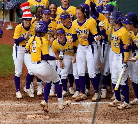 how it happened lsu softball to women s college world series with dramatic win vs florida