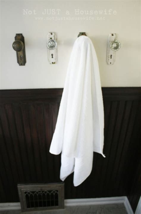Cindy Morgan: Creative ways to hang bathroom towels