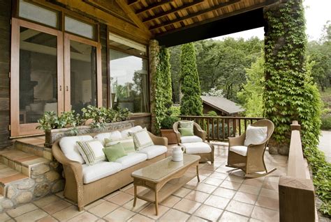 Mediterranean Patio Ideas To Create An Enchanting Backyard