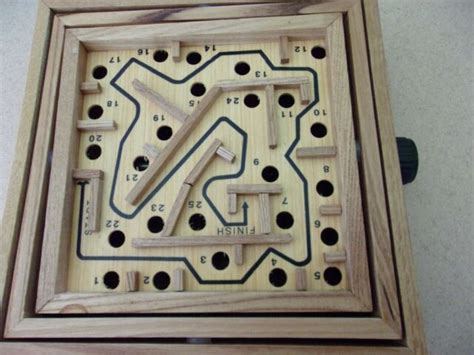 Wood Tilting Maze Game Labryinth Wooden 8 Square In Original Box Brain