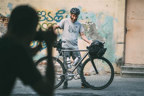 Cycling track race for betting. Mo's Fixed Gear Bikepacking Trip from Berlin-Tokyo ...