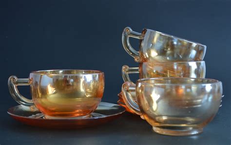 Jeanette Marigold Carnival Glass Tea Cups And Saucers Moderne Pattern Iridescent Finish Set Of