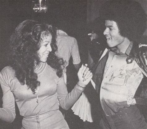 Michael Jackson Dancing With Sister Latoya At Eclectic Vibes