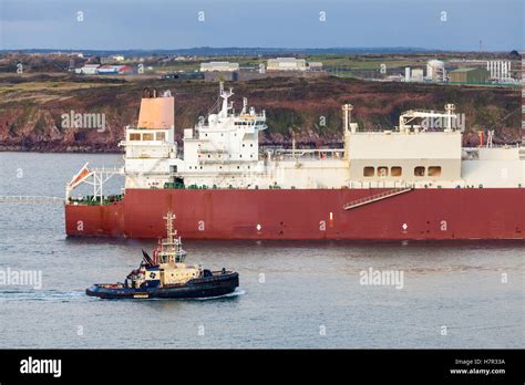The Al Hamla Lng Tanker At The South Hook Lng Terminal Milford Haven