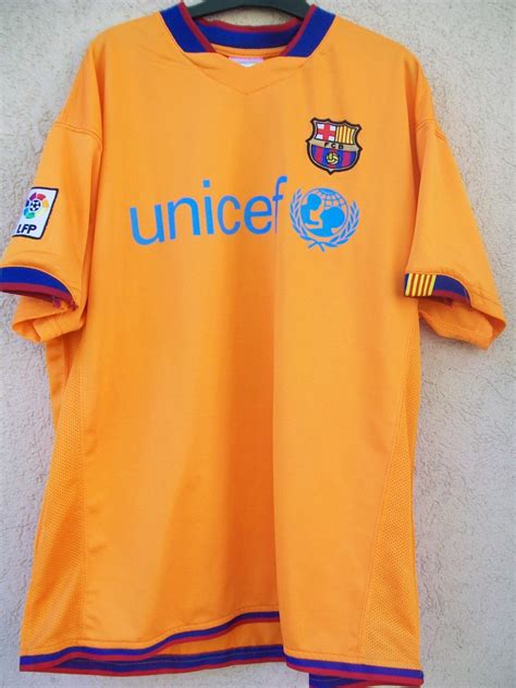 Consigue ahora los teléfonos, direcciones, página web y otras formas para contactar. FC BARCELONA UNICEF DRES RONALDINHO 10 - Kupindo.com ...