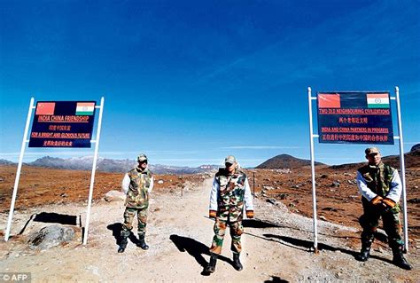 China Warns India Not To Complicate Border Issue Daily Mail Online