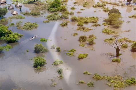 flooding in east africa affects more than 1 million people the seattle times