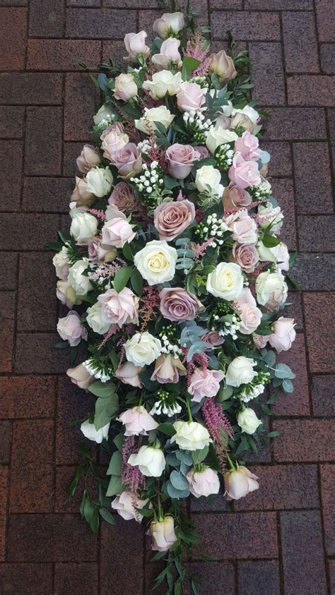 Rugeley Funeral Flowers And Floral Arrangements Fine Flowers By Lynne