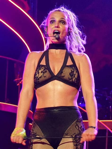 Britney Spears Performing Her Piece Of Me Show 03 Gotceleb