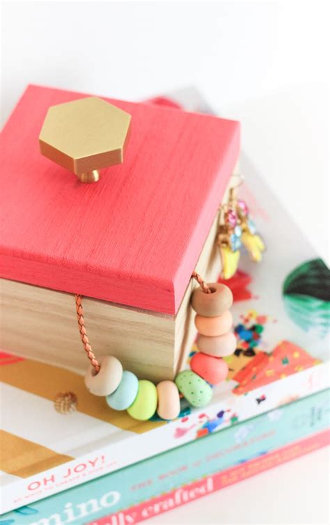 Learn To Make This Custom Diy Jewelry Box In Only Ten Minutes Perfect