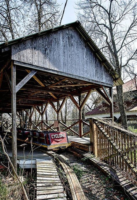Williams Grove Sneak A Peek At This Abandoned Amusement Park In